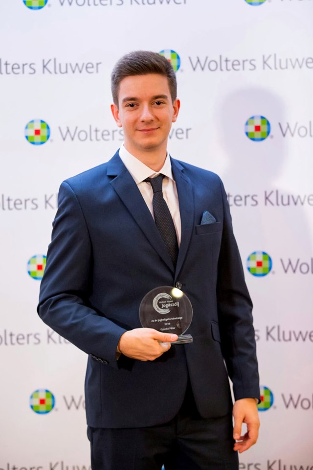 A JÖSz egyik tagja nyerte a Wolters Kluwer “Év joghallgató tehetsége” díját